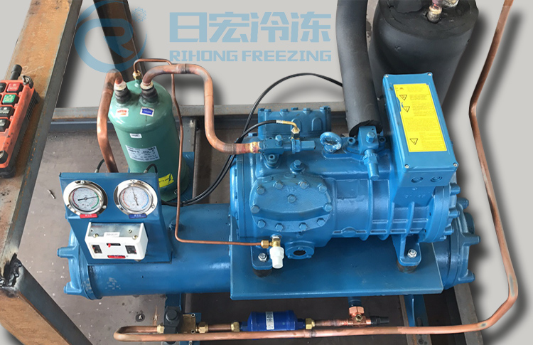 ���ڸ�ʿ��ѹ����